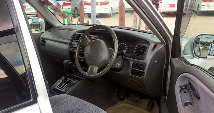 Suzuki Escudo 3 Doors